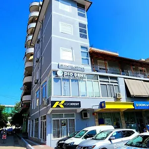 Brace Hotel Gjirokaster