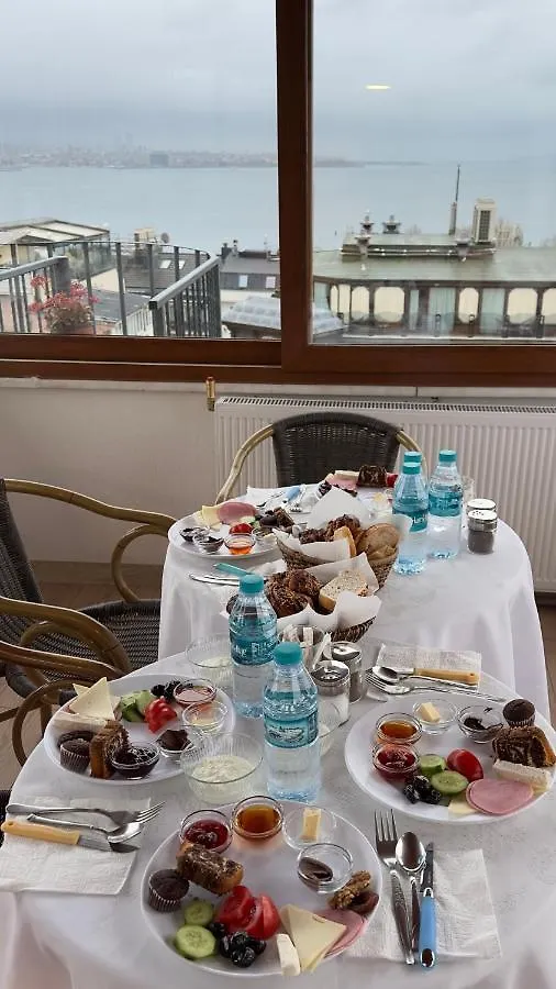 Terrace Guesthouse Istanbul