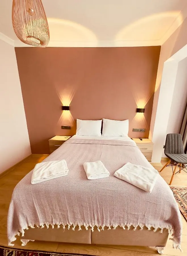 Terrace Guesthouse Istanbul Bed & Breakfast