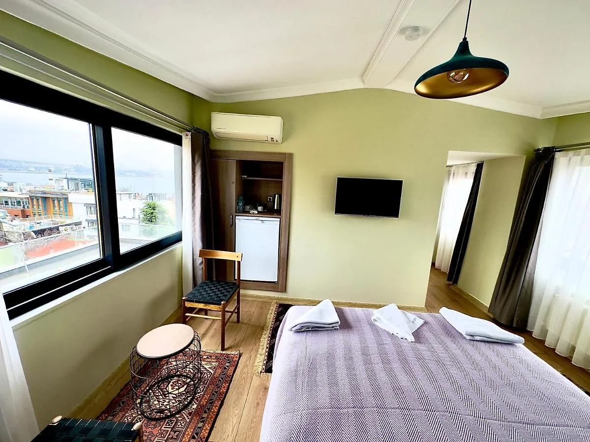 Terrace Guesthouse Istanbul Bed & Breakfast