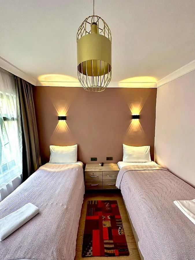 Terrace Guesthouse Istanbul Bed & Breakfast
