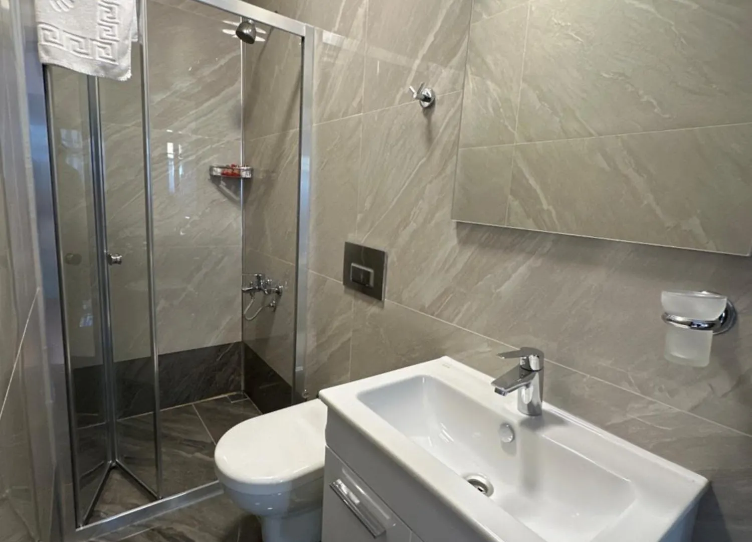 Terrace Guesthouse Istanbul Bed & Breakfast